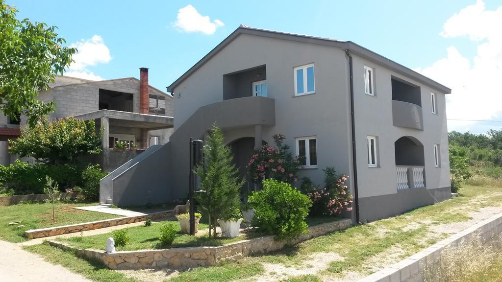Apartman Monte Cristo Maslenica Kültér fotó